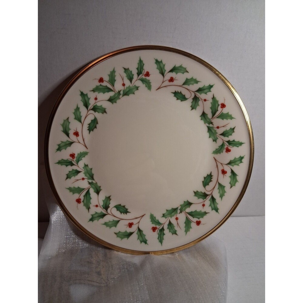 Lenox Holiday Dimensions Holly & Berries Porcelain Plates/napkin Rings(Set Of 4)